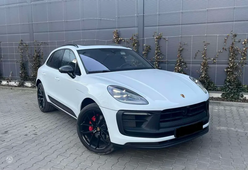 Porsche Macan - 1