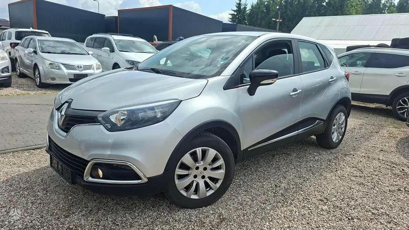 Renault Captur - 1