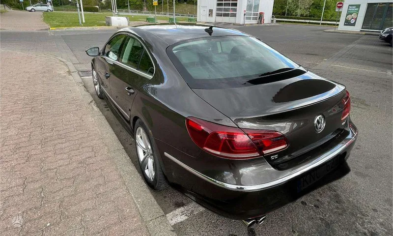 Volkswagen CC - 1