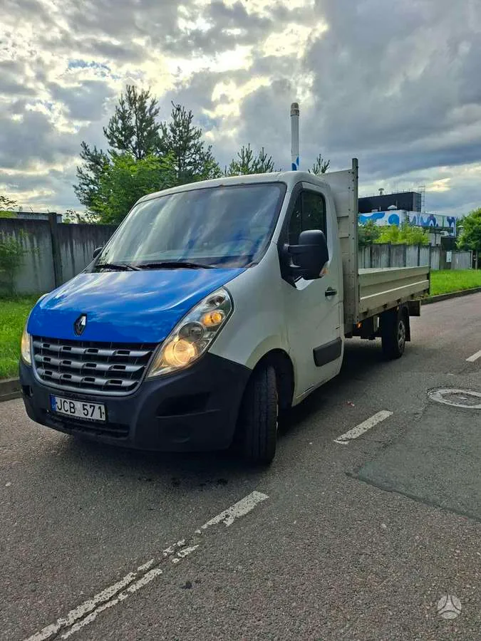 Renault Master - 1