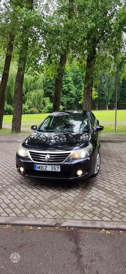 Renault Latitude - 1