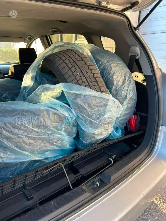 Toyota Corolla Verso - 1