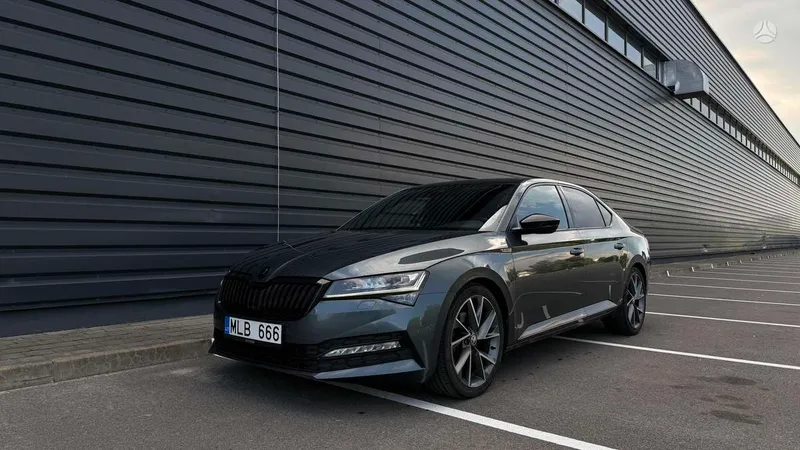 Škoda Superb - 1