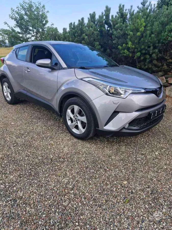 Toyota C-HR - 1