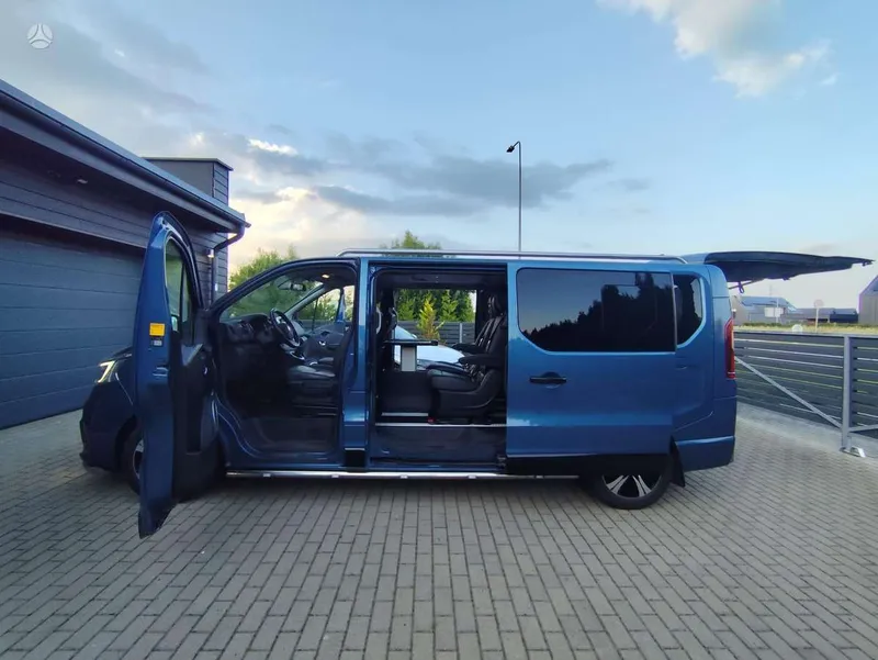 Renault Trafic - 1