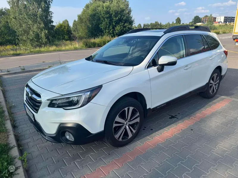 Subaru Outback - 1
