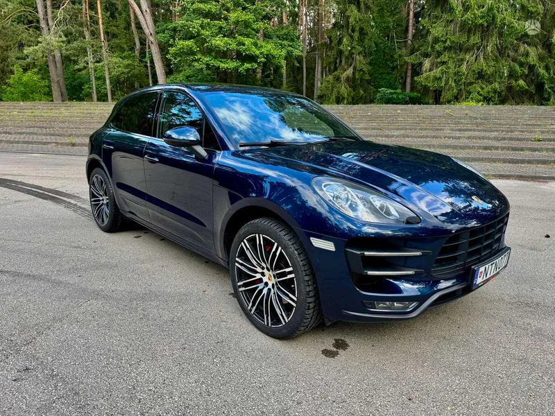 Porsche Macan - 1