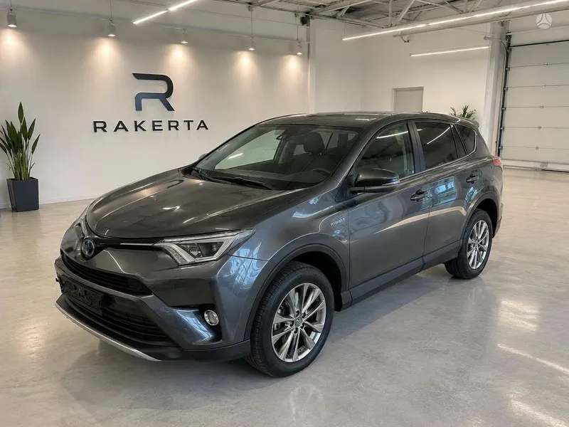 Toyota RAV4 - 1