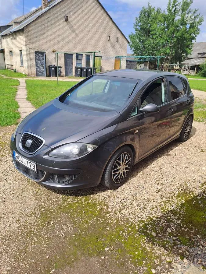 SEAT Altea - 1