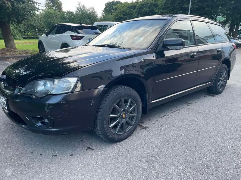 Subaru Legacy - 1