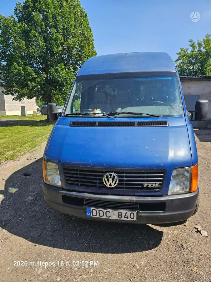 Volkswagen LT - 1