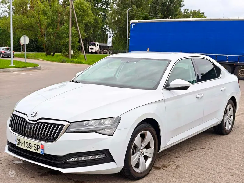 Škoda Superb - 1