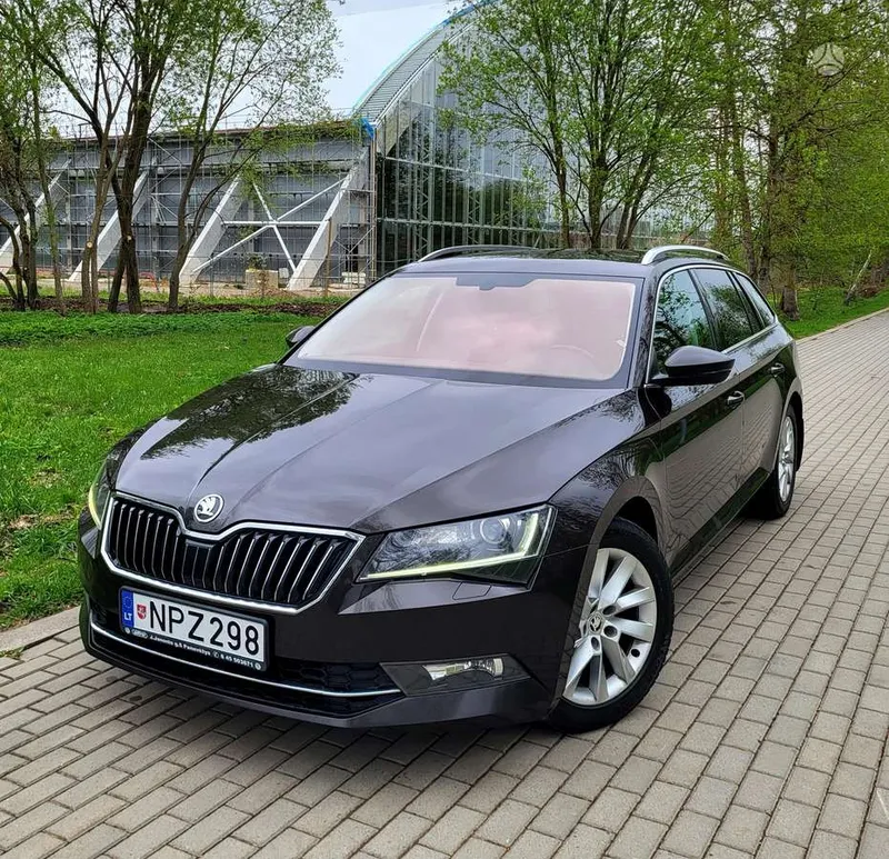 Škoda Superb - 1
