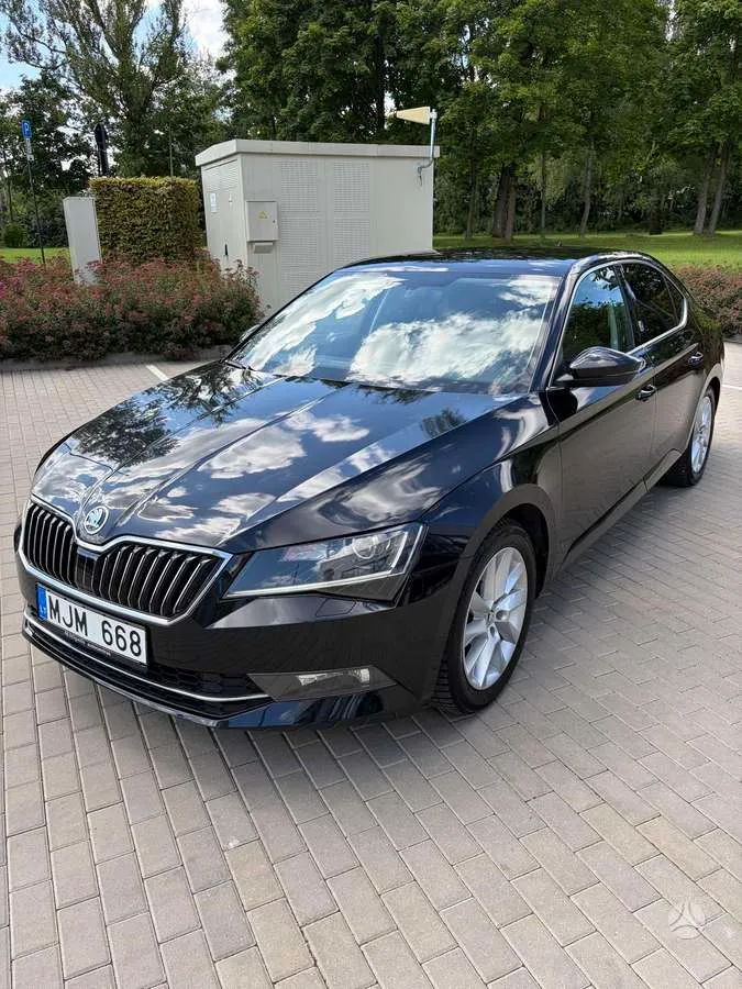 Škoda Superb - 1