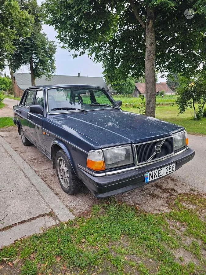Volvo Volvo 240