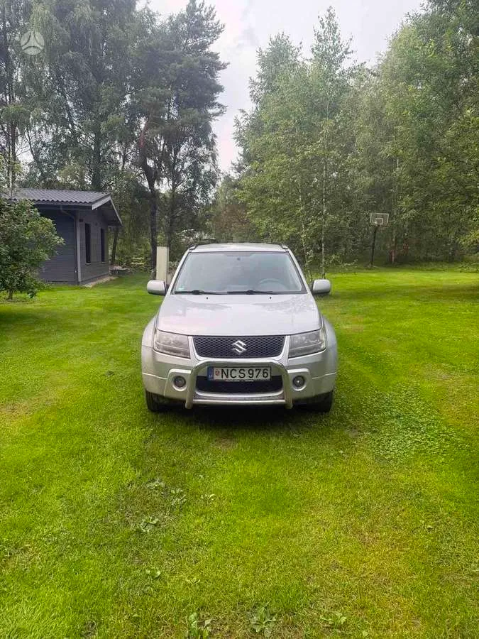 Suzuki Grand Vitara - 1