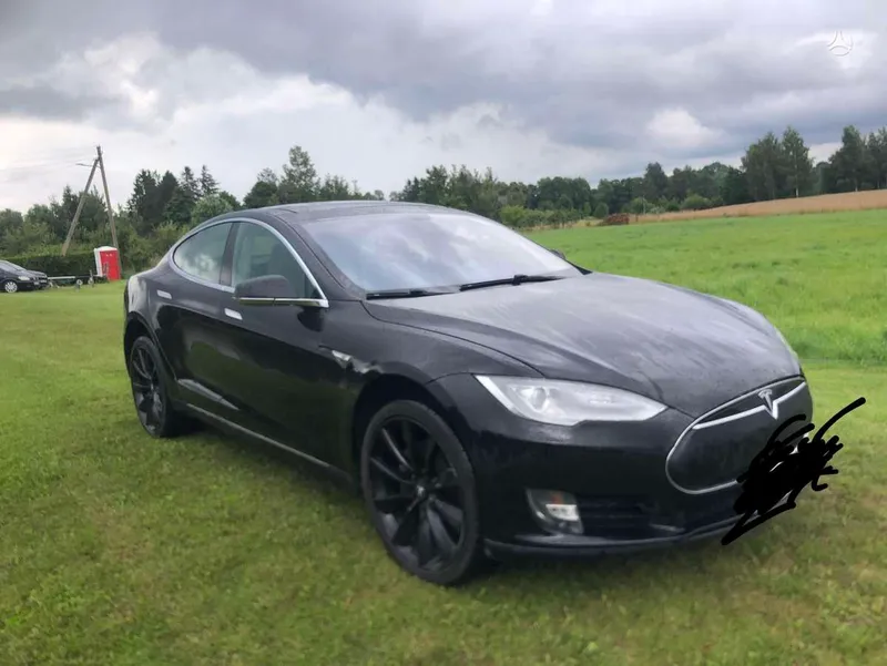 Tesla Tesla Model S