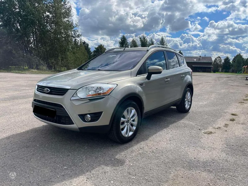 Ford Kuga - 1