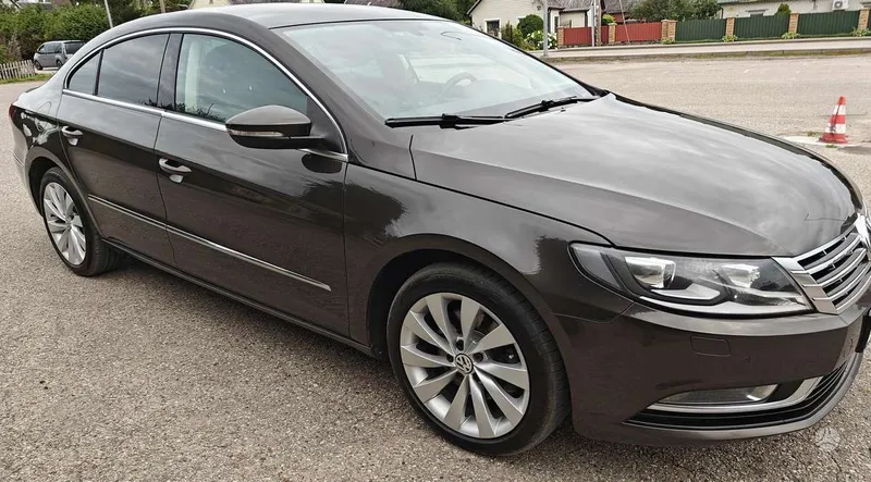 Volkswagen CC - 1
