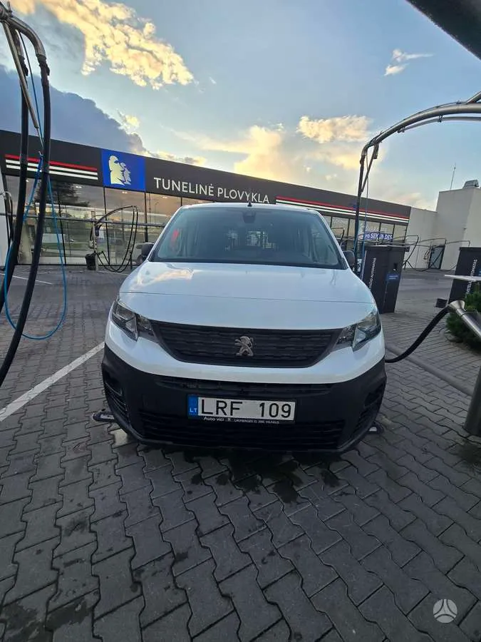 Peugeot Partner - 1