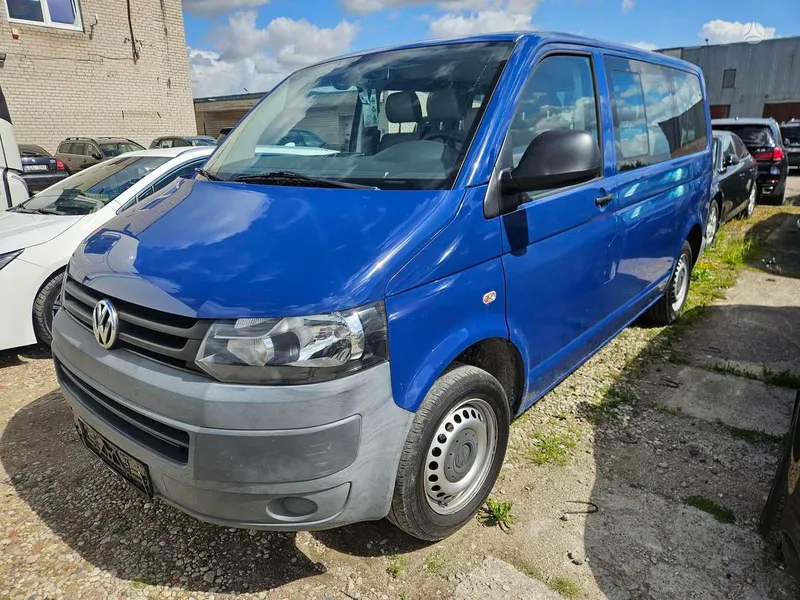 Volkswagen Transporter - 1