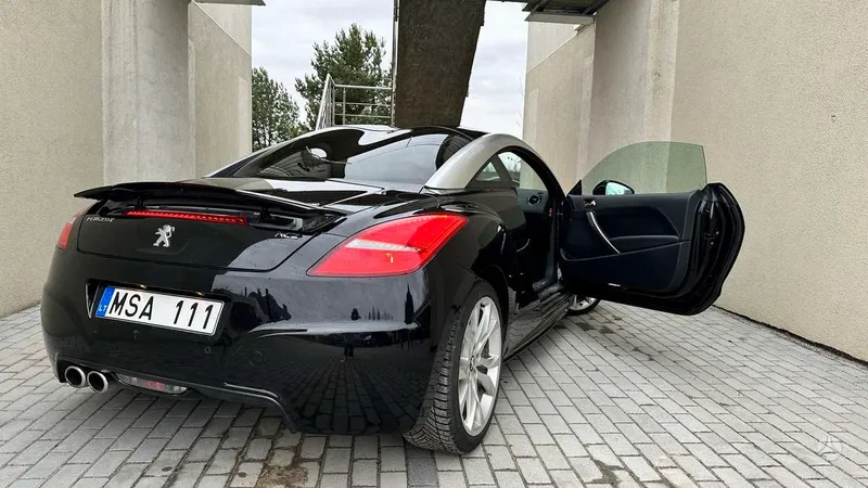 Peugeot RCZ - 1