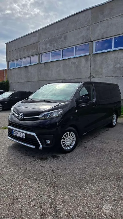 Toyota Proace - 1