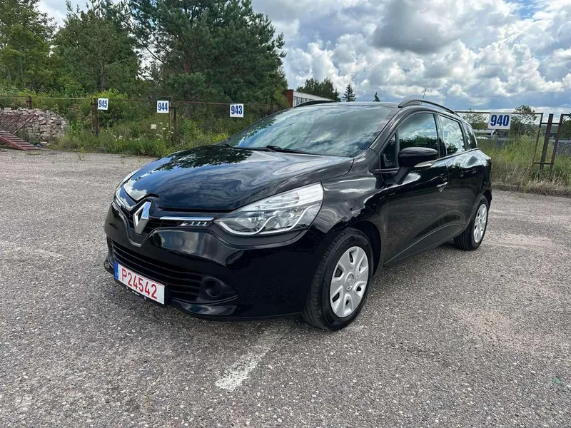 Renault Clio - 1