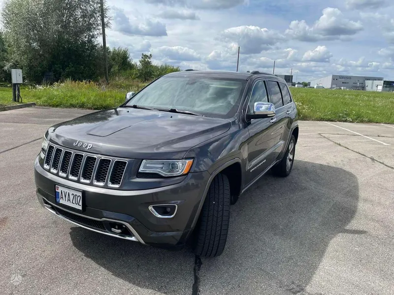 Jeep Grand Cherokee - 1