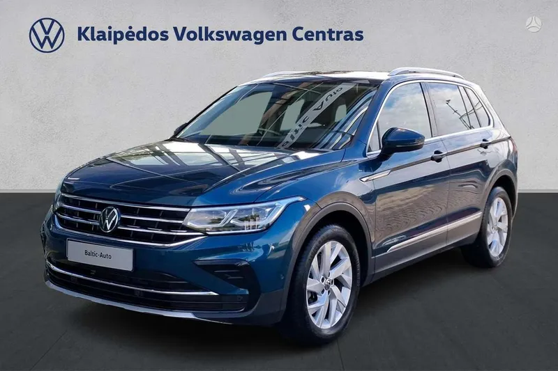 Volkswagen Tiguan - 1