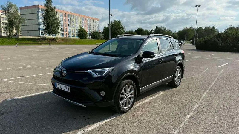 Toyota RAV4 - 1