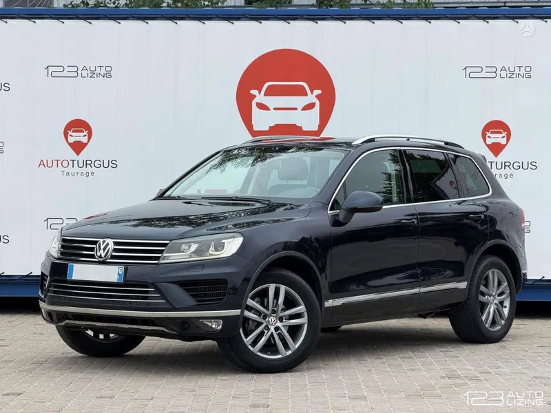 Volkswagen Touareg - 1