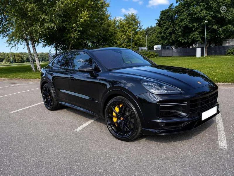 Porsche Cayenne Coupe - 1