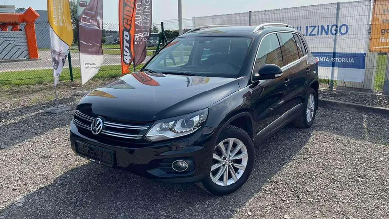 Volkswagen Tiguan - 1