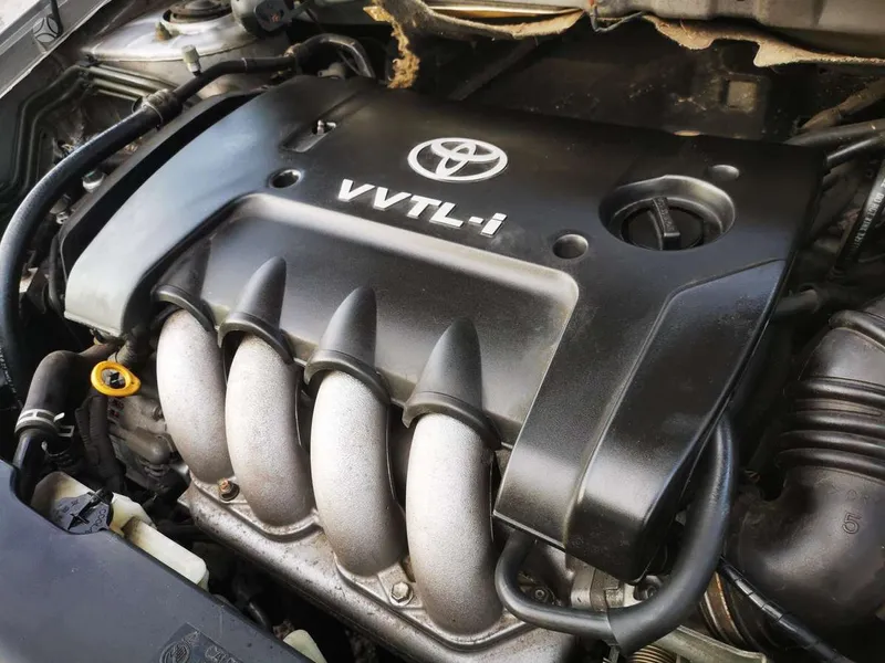 Toyota Corolla - 1