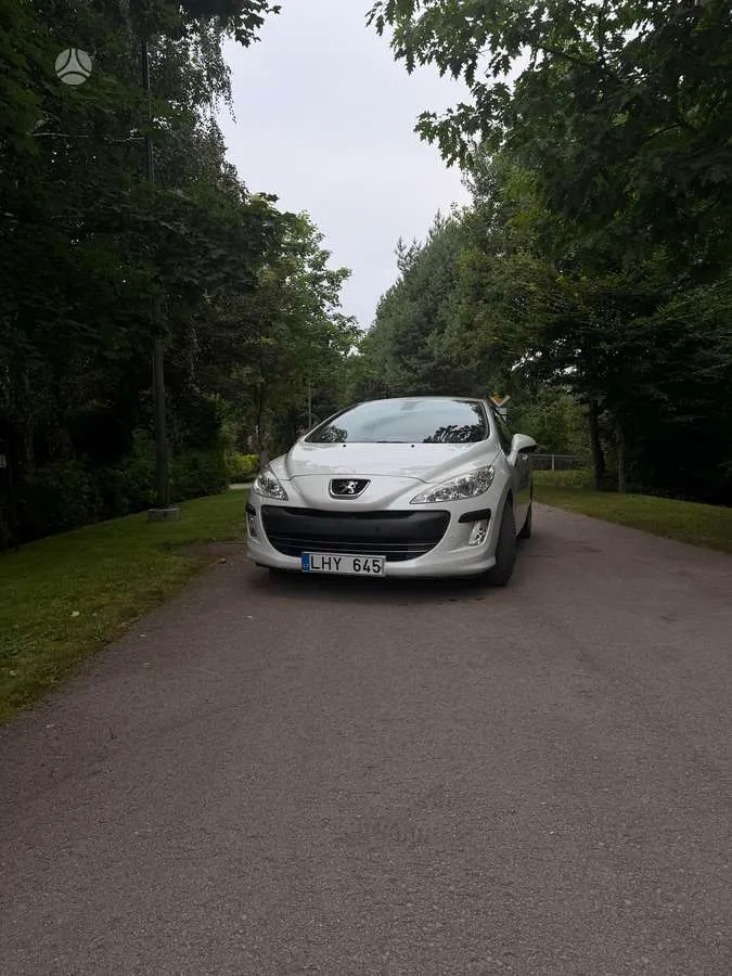 Peugeot 308 - 1
