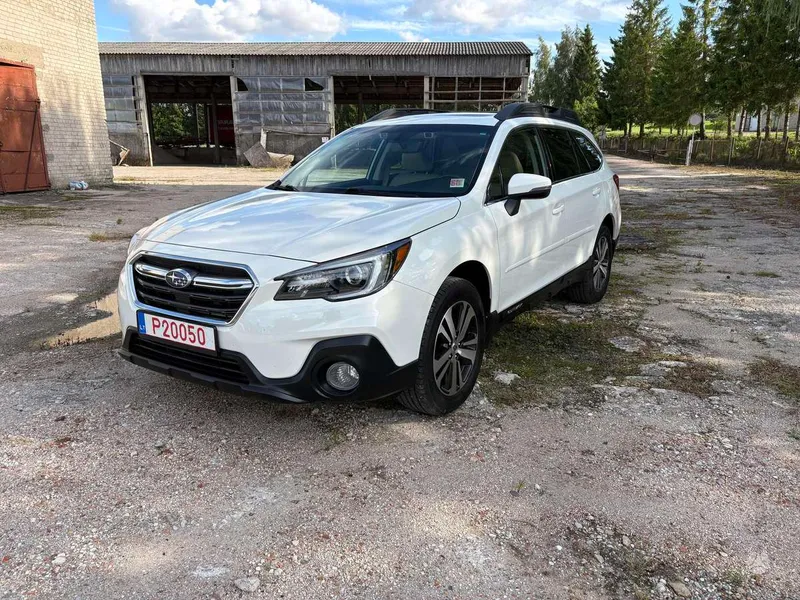 Subaru Outback - 1