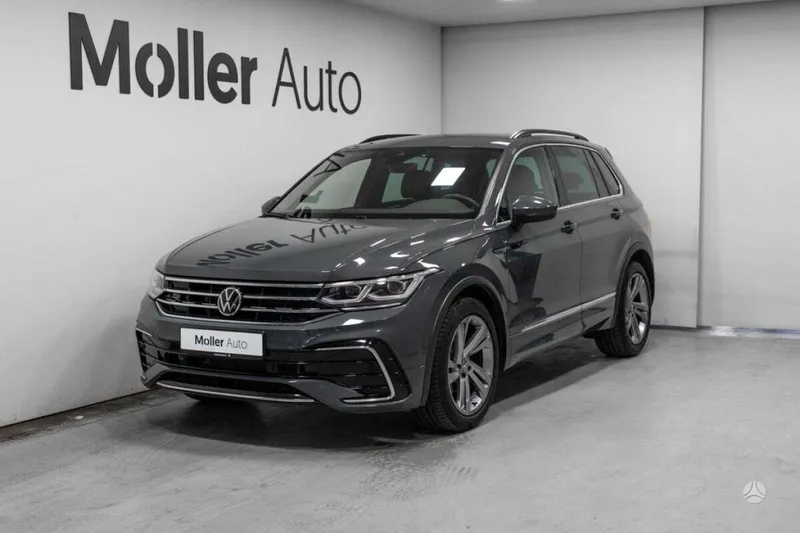 Volkswagen Tiguan - 1