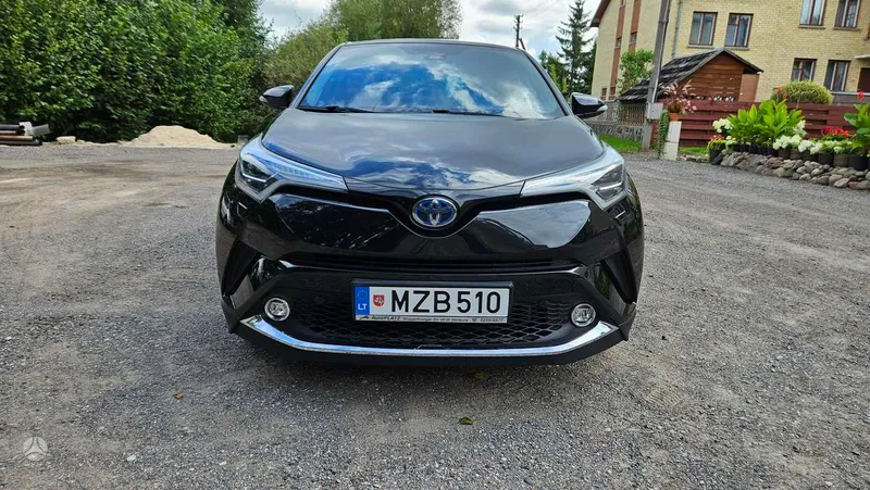 Toyota C-HR - 1