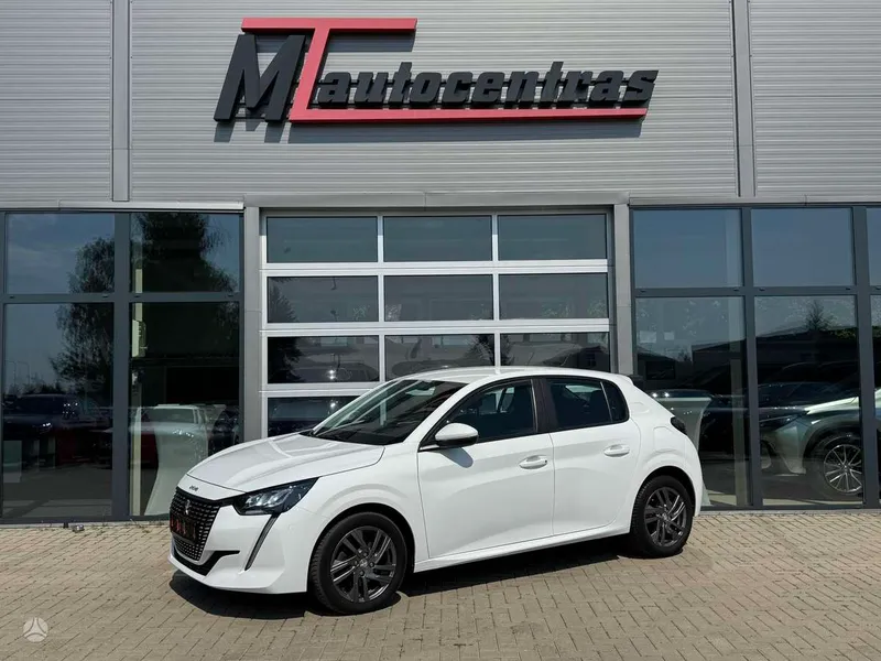 Peugeot 208 - 1