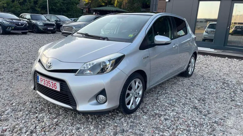 Toyota Yaris - 1