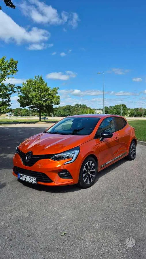 Renault Clio - 1