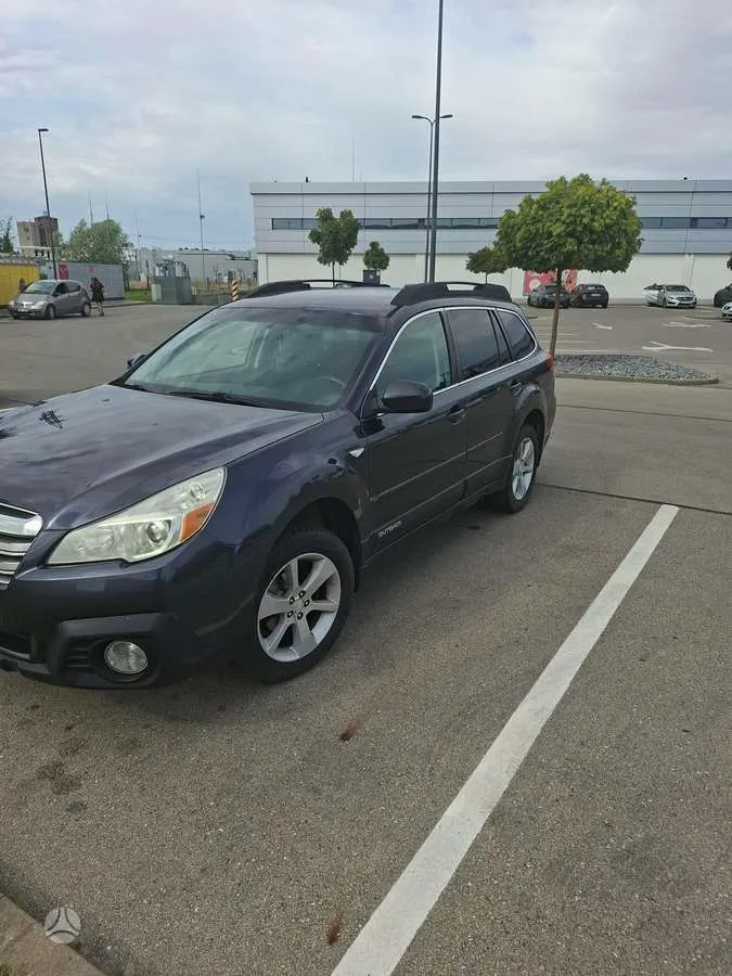 Subaru Outback - 1