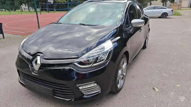 Renault Clio - 1
