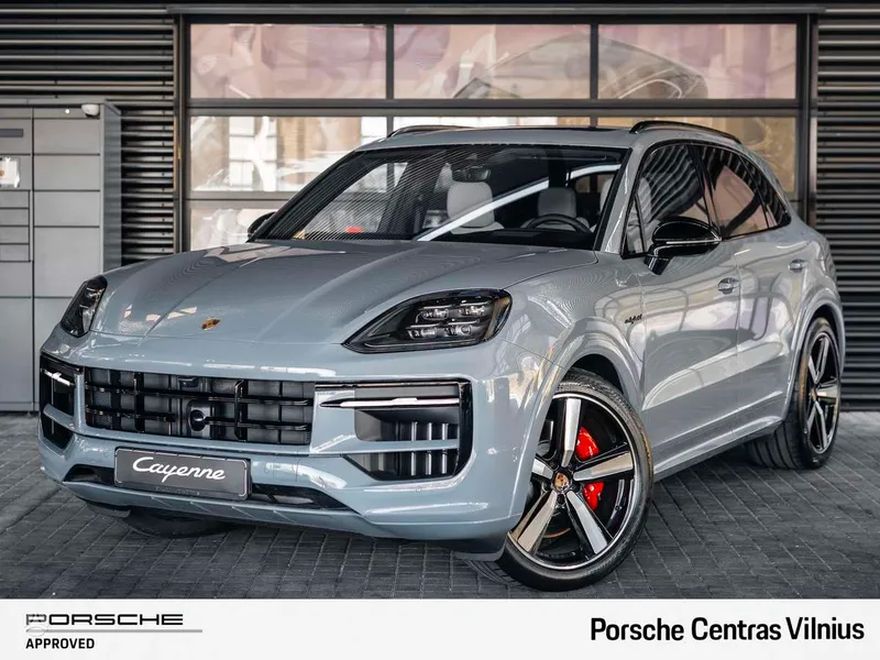 Porsche Cayenne - 1