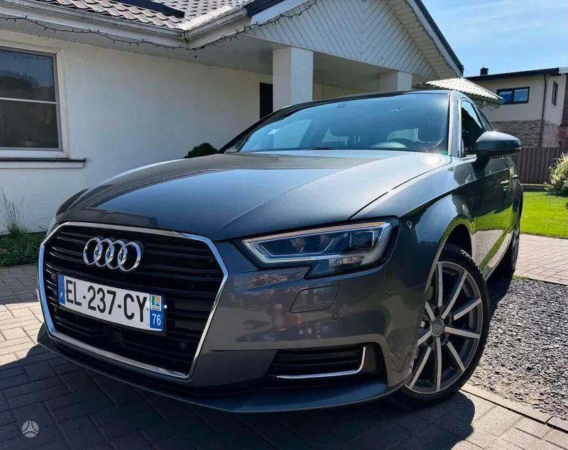 Audi A3 - 1
