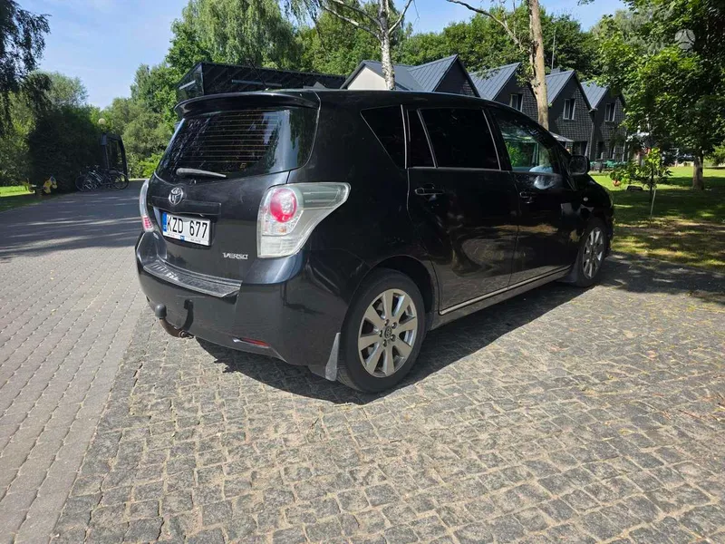 Toyota Verso - 1