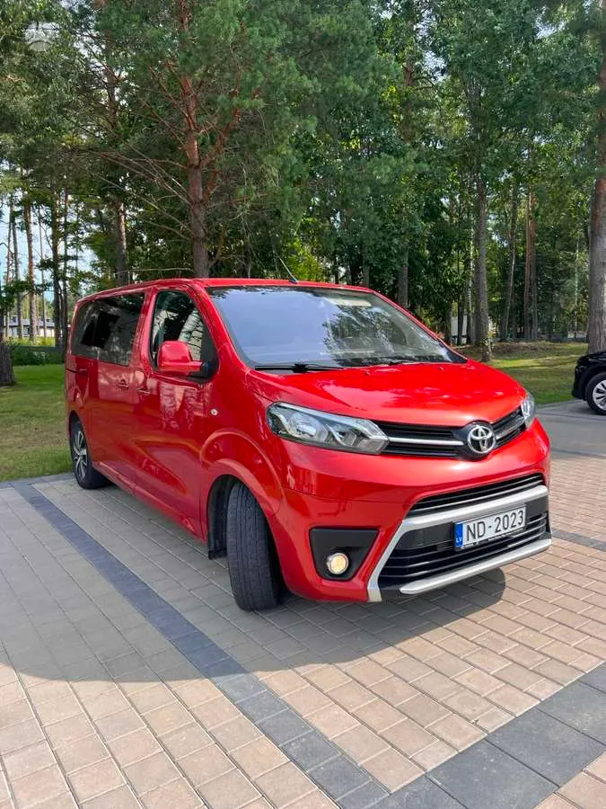 Toyota Proace - 1
