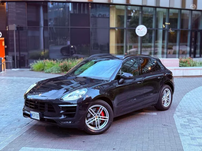 Porsche Macan - 1