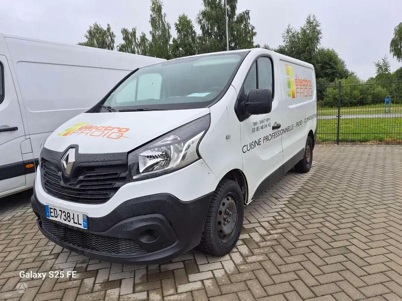 Renault Trafic - 1